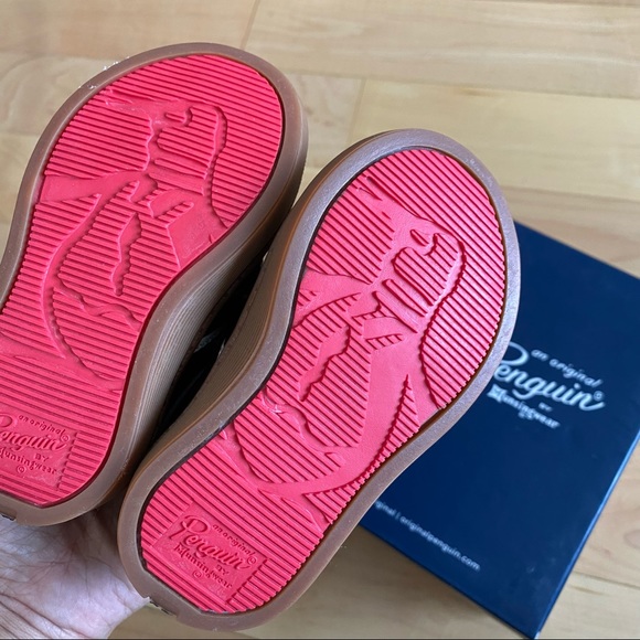 BRAND NEW Penguin leather baby sneakers - Picture 4 of 5
